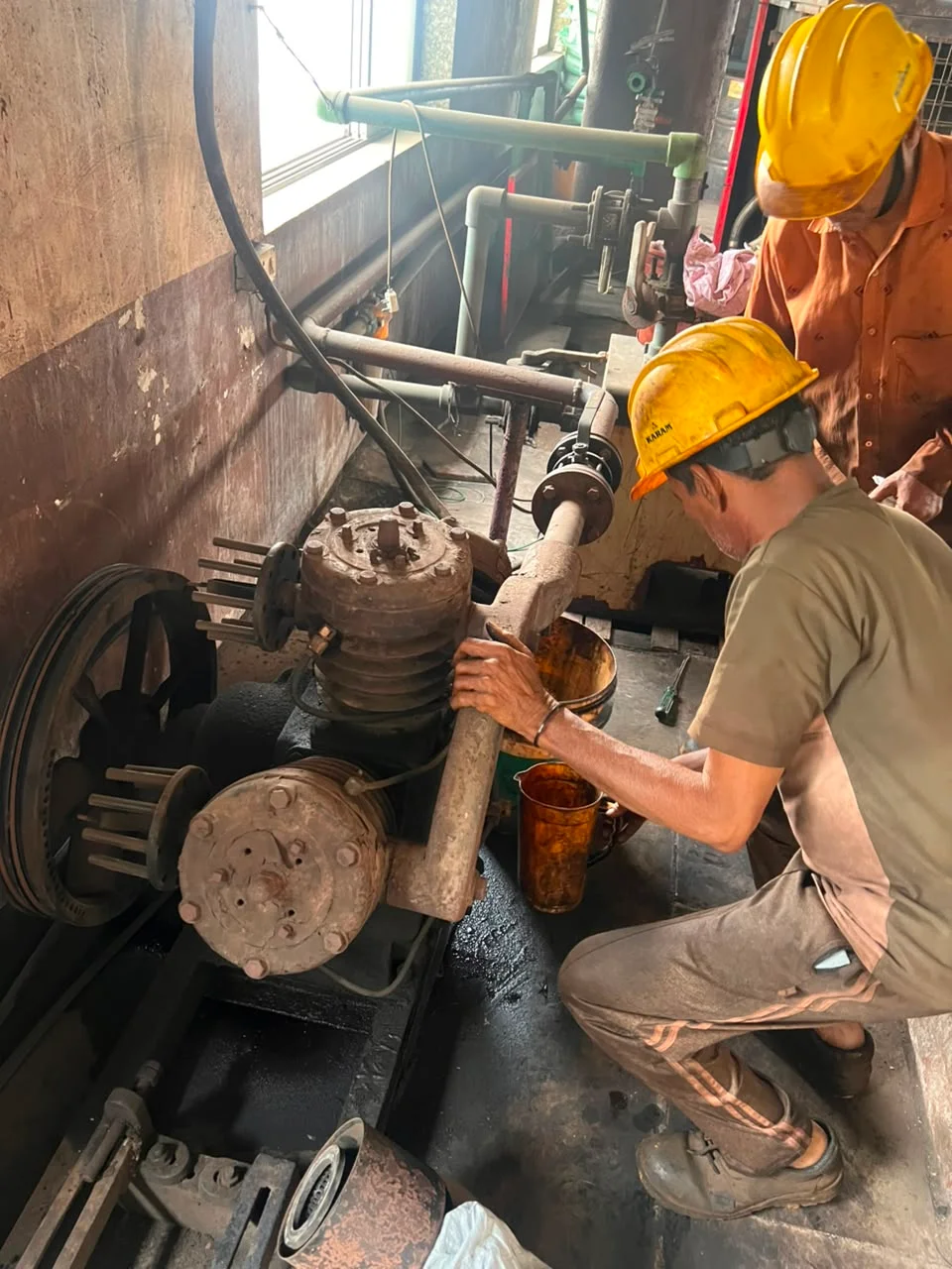 Piston Air Compressor Servicing | Reciprocating Compressor Maintenance | Industrial Service Nepal
